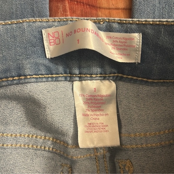 No Boundaries Light Blue Skinny Jeans - Picture 9 of 11